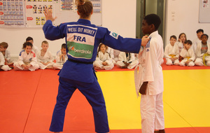 Un week-end de folie avec la lumineuse experte du judo : Julie Weil dit Morey